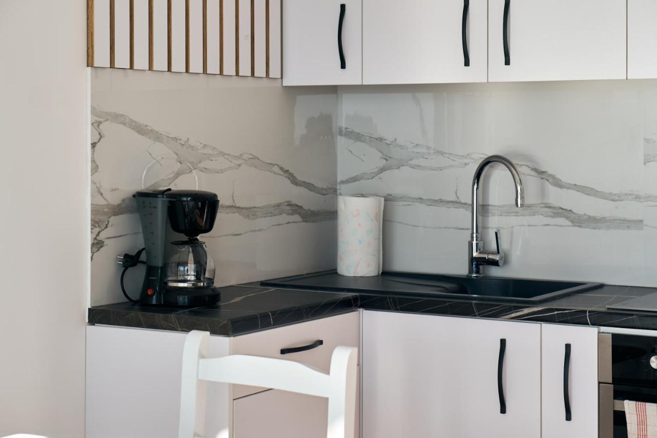 Central Beach Apartment Саранда Екстер'єр фото